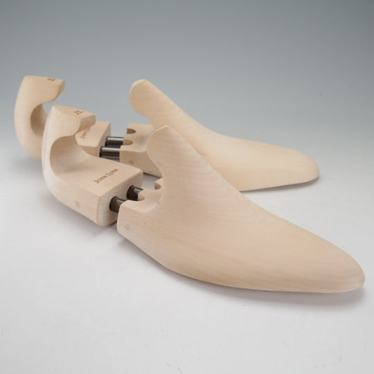 極美品★ジョンロブ 8E【現行定価￥28,600-★純正シューツリー/STANDARD】木製シューキーパー/メンズ/JOHN LOBB★o230