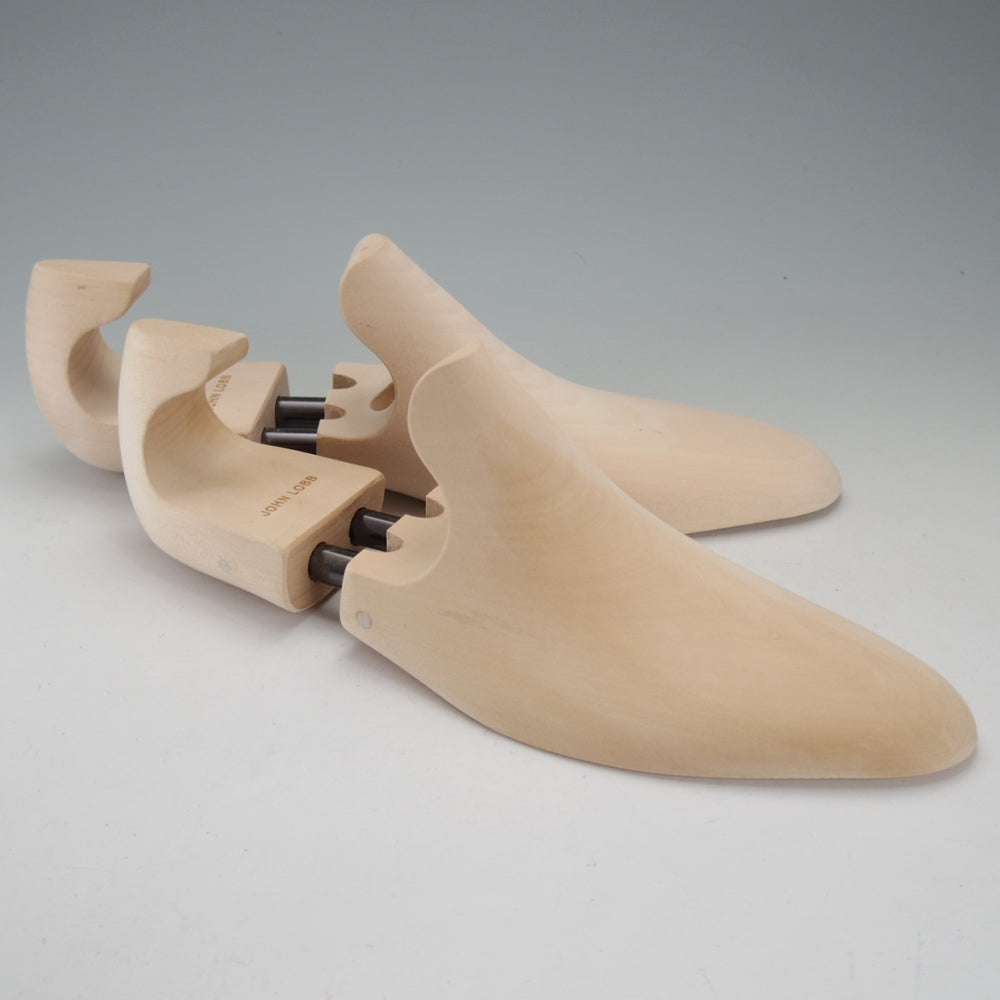 極美品★ジョンロブ 7E【定価￥28,600-★純正シューツリー/STANDARD】木製シューキーパー/メンズ/JOHN LOBB★o237