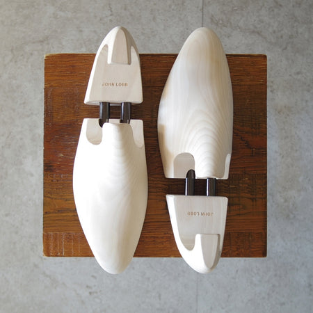 極上★ジョンロブ 7E【定価￥28,600-★純正シューツリー/STANDARD】木製シューキーパー/メンズ/JOHN LOBB★o236