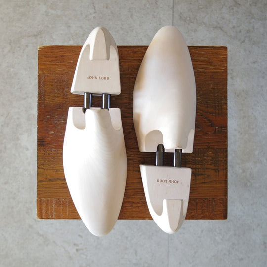 極美品★ジョンロブ 7E【定価￥28,600-★純正シューツリー/STANDARD】木製シューキーパー/メンズ/JOHN LOBB★o239
