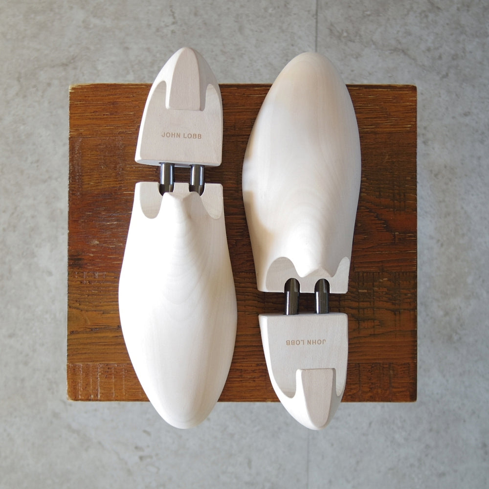 極美品★ジョンロブ 7E【定価￥28,600-★純正シューツリー/STANDARD】木製シューキーパー/メンズ/JOHN LOBB★o240