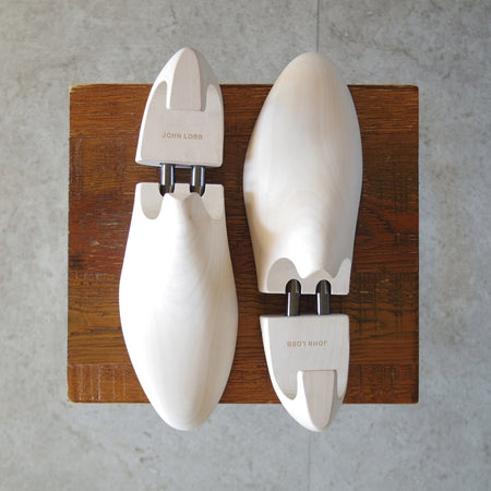 極美品★ジョンロブ 7E【定価￥28,600-★純正シューツリー/STANDARD】木製シューキーパー/メンズ/JOHN LOBB★o240