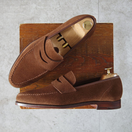 未使用★クロケット&ジョーンズ 7.5E【現行定価10万円以上★ビームスF別注/CAMDEN】366ラスト/コインローファー/スエード/茶★o273