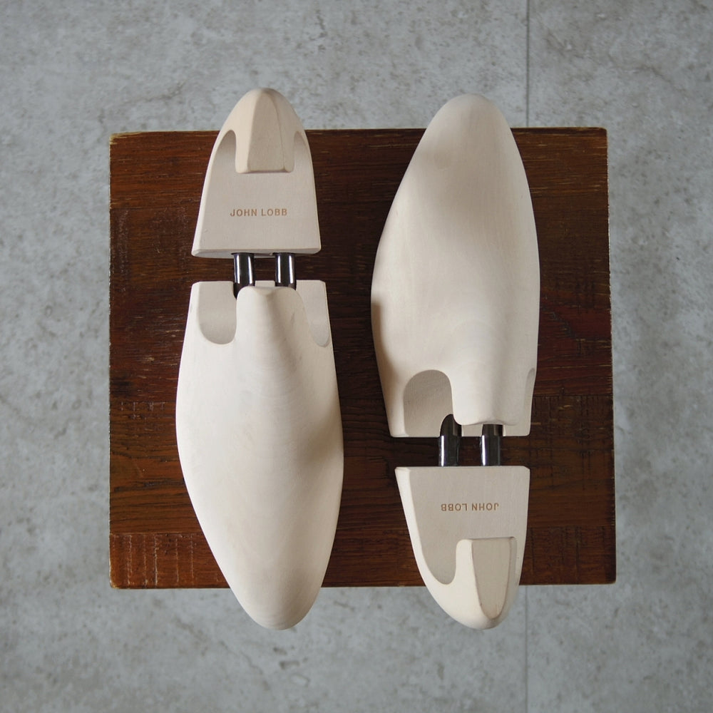 極上★ジョンロブ 7E【定価￥30,800-★純正シューツリー/STANDARD】木製シューキーパー/メンズ/JOHN LOBB★o830