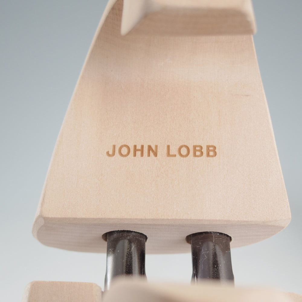 極上★ジョンロブ 8E【定価￥30,800-★純正シューツリー/STANDARD】木製シューキーパー/メンズ/JOHN LOBB★p424