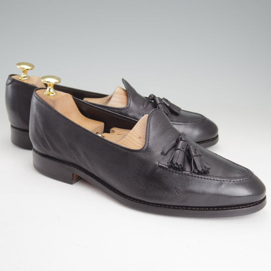 極上★(スペイン製)カルミナ SIZE 6.5【定価￥94,600-★純正ツリー付/タッセルローファー/80686】UETAMラスト/シボ革/黒/CARMINA★p432