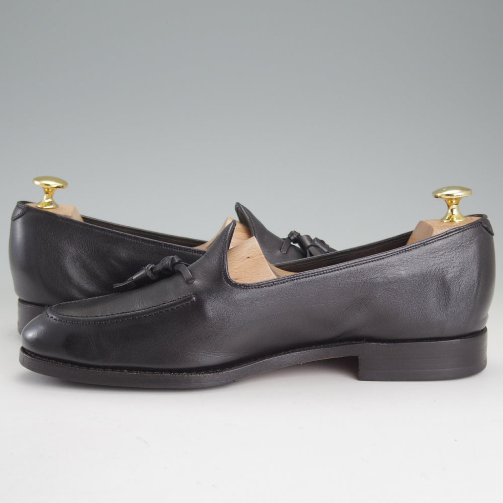 極上★(スペイン製)カルミナ SIZE 6.5【定価￥94,600-★純正ツリー付/タッセルローファー/80686】UETAMラスト/シボ革/黒/CARMINA★p432