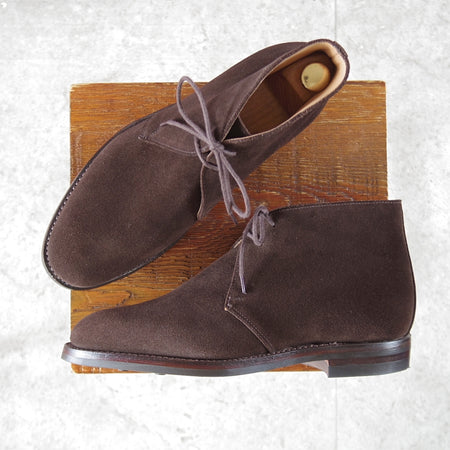 極美品★クロケット&ジョーンズ 6E【定価￥104,500-★シューツリー付/ダイナイトソール/CHERTSEY】224ラスト/チャッカブーツ/濃茶★o343