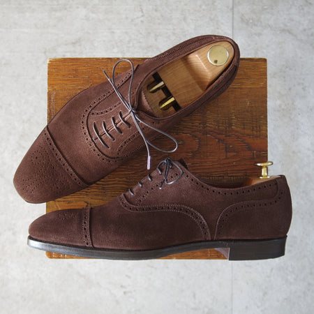 極美品★クロケット&ジョーンズ 8D【定価￥132,000-★ハンドグレードライン/WELBECK】337ラスト/セミブローグ/スエード/濃茶★o356