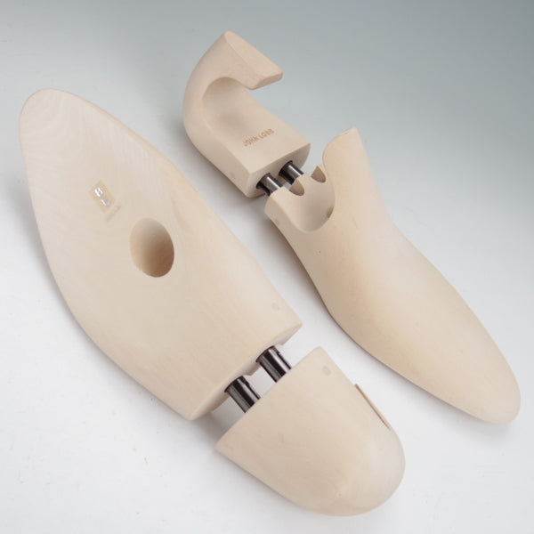 極上★ジョンロブ 8E【定価￥28,600-★純正シューツリー/STANDARD】木製シューキーパー/メンズ/JOHN LOBB★n344