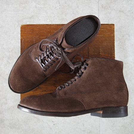 美品★オールデン 8D【現行定価16万円以上★(米)MOULDED SHOE別注/モディファイドラスト仕様/41142H】ブーツ/スエード/濃茶/ALDEN★n391
