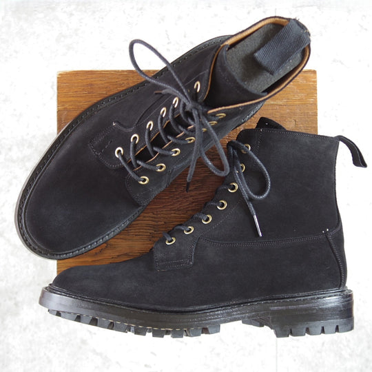 未使用★トリッカーズ SIZE 8【現行定価14万円以上★コマンドソール/BURFORD同系モデル】M9047/スエード/黒/ブーツ/Tricker's★p560